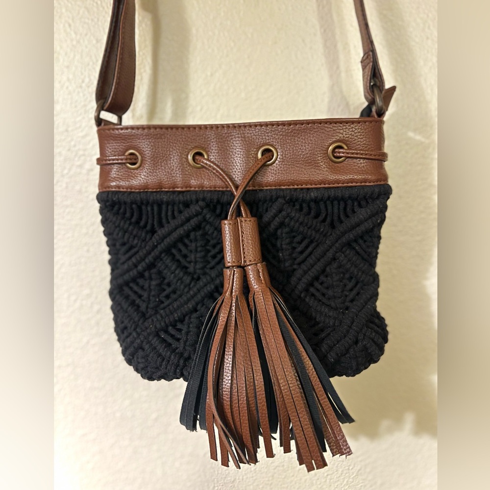 Noonday Collection Fair Trade Kuro Crossbody Bag